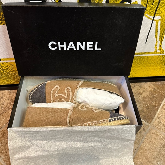Chanel Black and tan canvas Espadrilles EU 39  Excellent condition - Picture 8 of 9